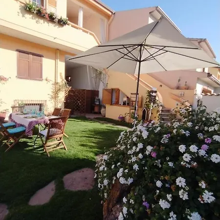 فندق مبيت وإفطار Il Sentiero B&bio SantʼAntìoco